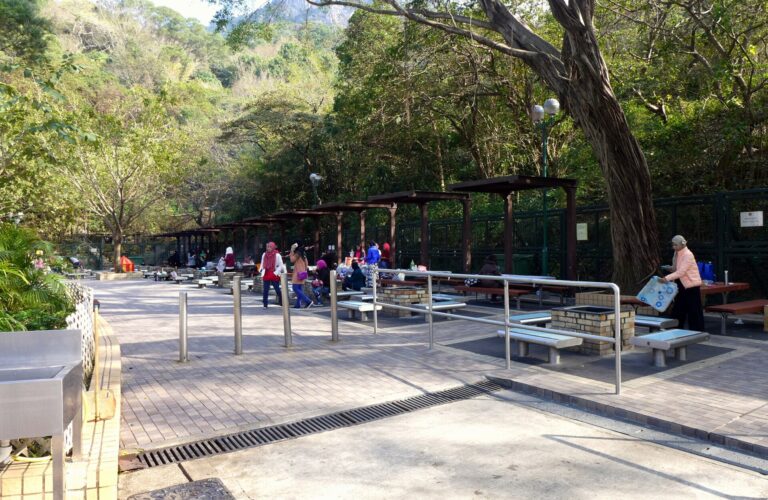 獅子山公園 — Wpcpey / CC BY 3.0