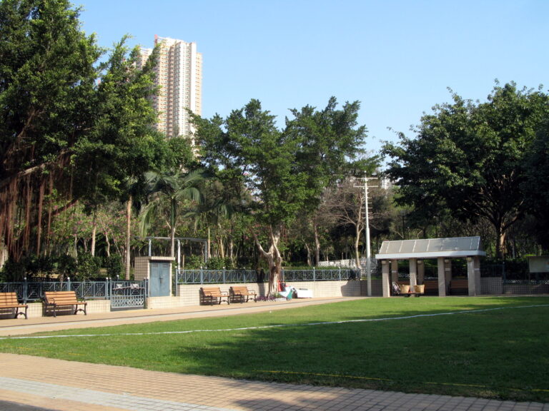 天水圍公園 — WiNG / CC BY-SA 3.0